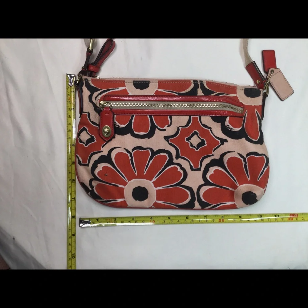 Coach Poppy Floral Scarf Print Swingpack Crossbody